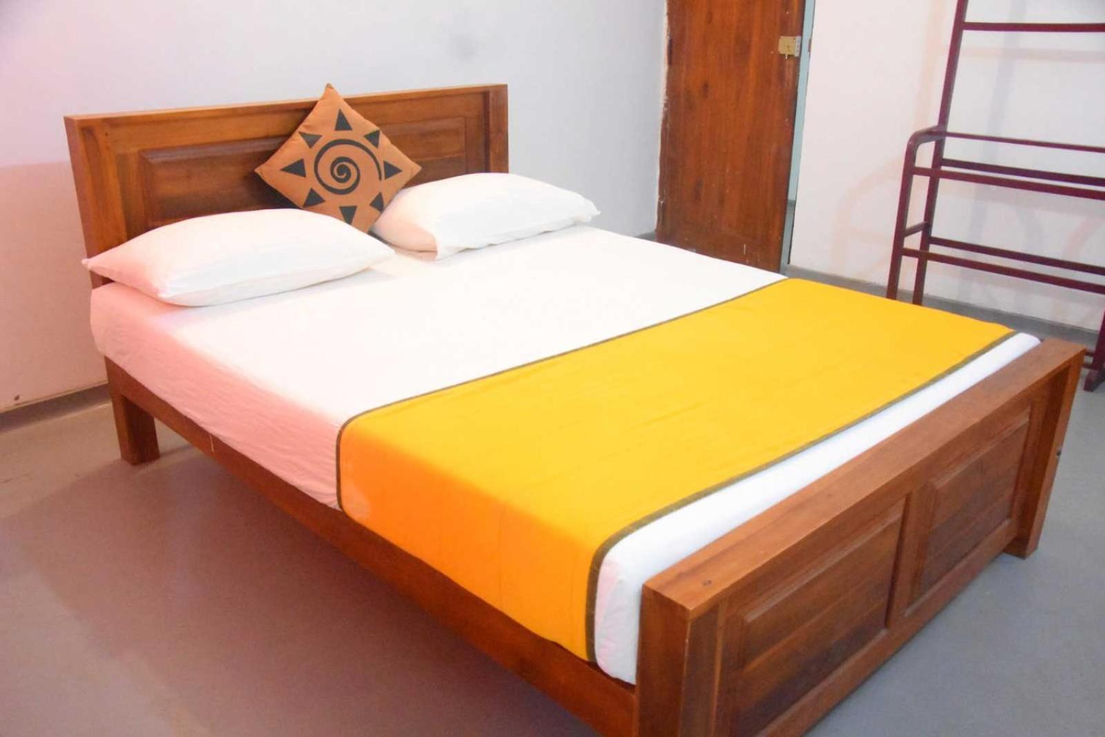Yellow Birds Resort Анурадхапура Экстерьер фото