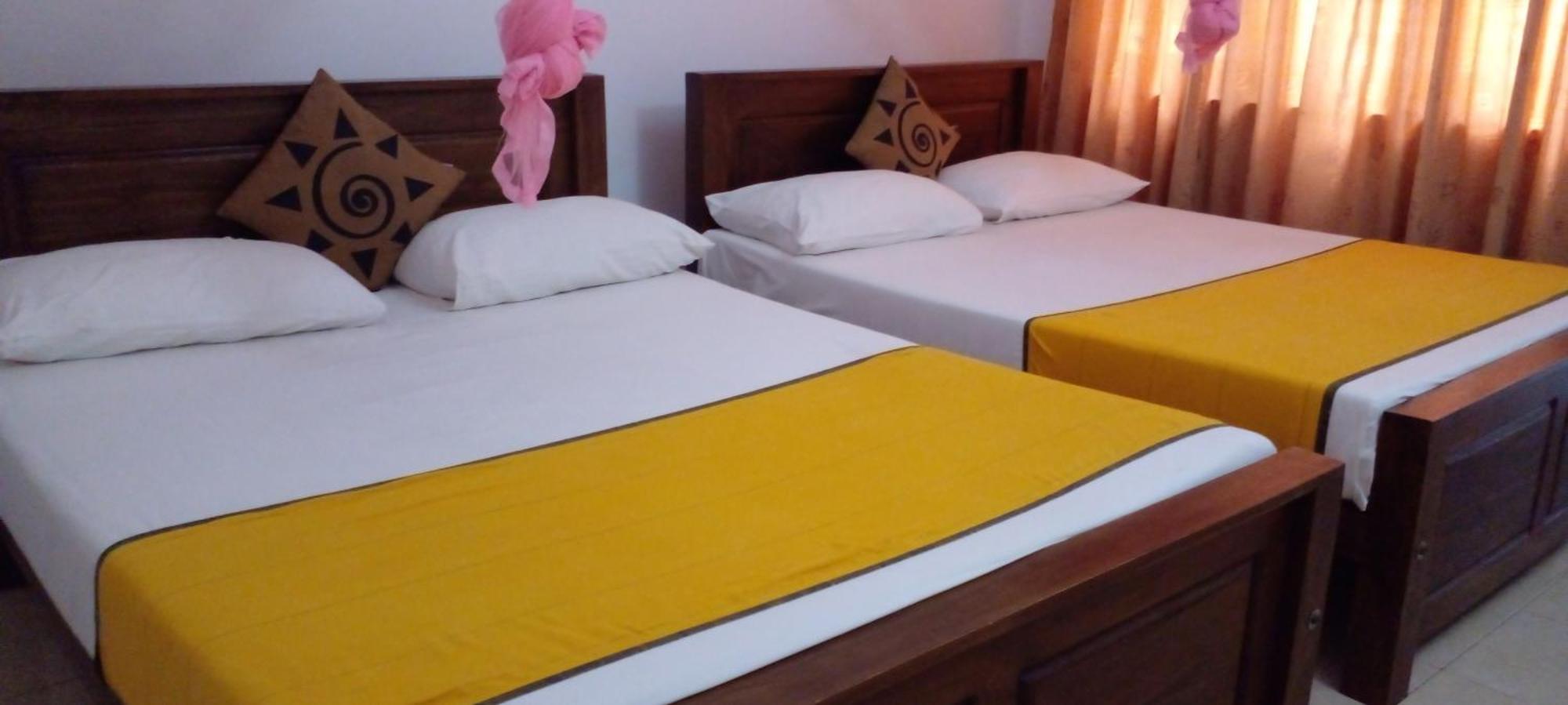Yellow Birds Resort Анурадхапура Экстерьер фото